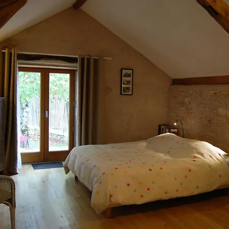 Bed & Breakfast D'hote Et De Cantagrel *
