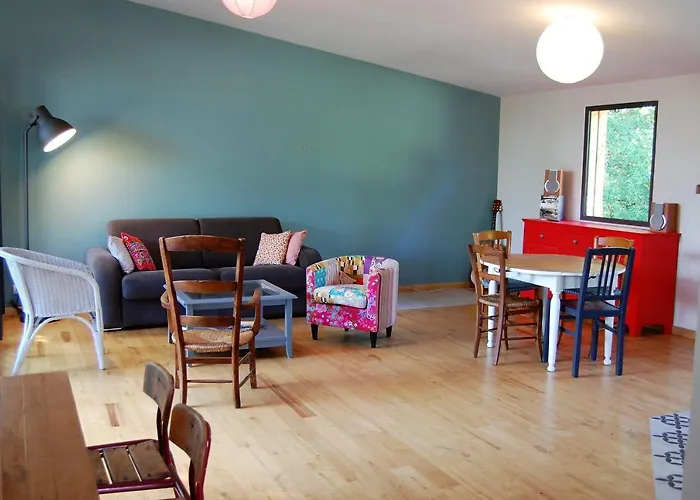 Frühstückspension D'hote Et De Cantagrel 3*