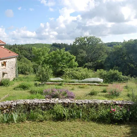 Bed & Breakfast D'hote Et De Cantagrel