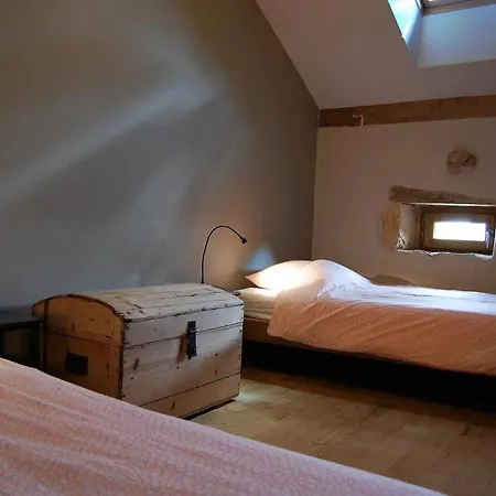 Bed & Breakfast D'hote Et De Cantagrel 3*